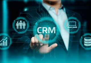 Tại sao doanh nghiệp cần ứng dụng phần mềm quản lý khách hàng CRM?