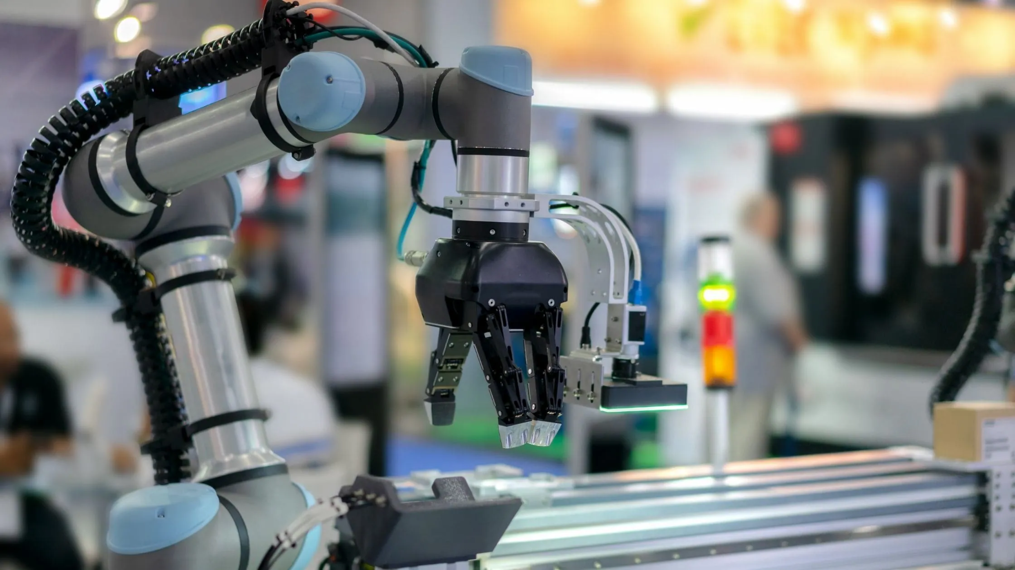 robot công nghiệp gắp thả sản phẩm