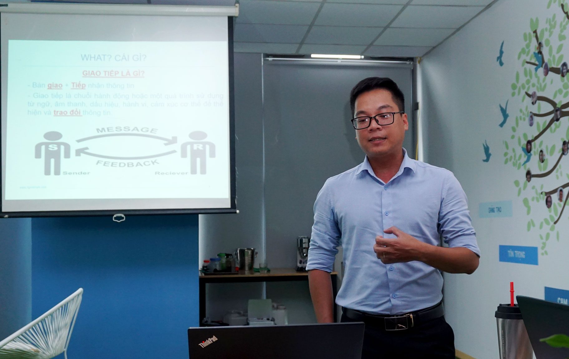 Làm thế nào để giao tiếp hiệu quả với khách hàng