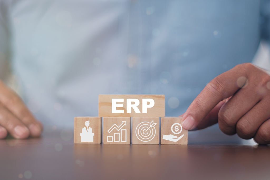 Tự xây dựng hệ thống ERP – Quy trình – Chi phí – Ưu điểm – Hạn chế 2 ERP