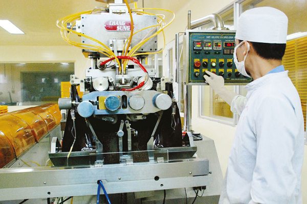 GIAI PHAP ERP CHO DUOC HA TAY