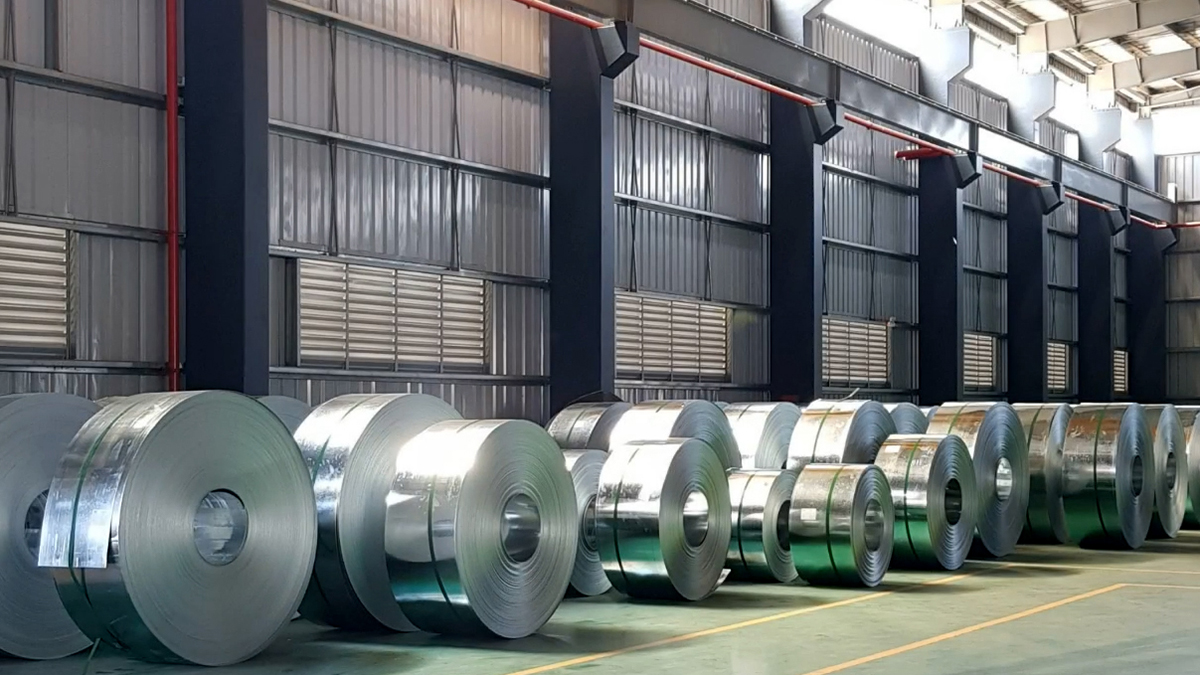 Thép cuộn tại nhà máy Ống Thép Sài Gòn