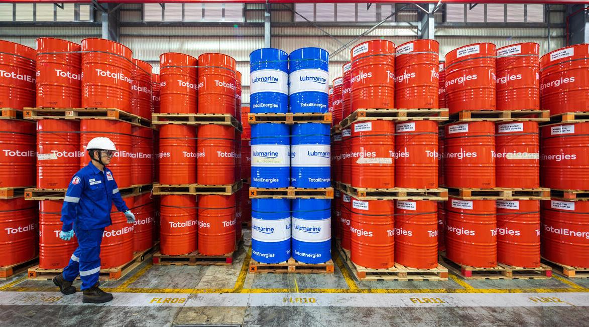 Hệ thống kho hàng của TotalEnergies Việt Nam (Nguồn website: https://totalenergies.vn/) 