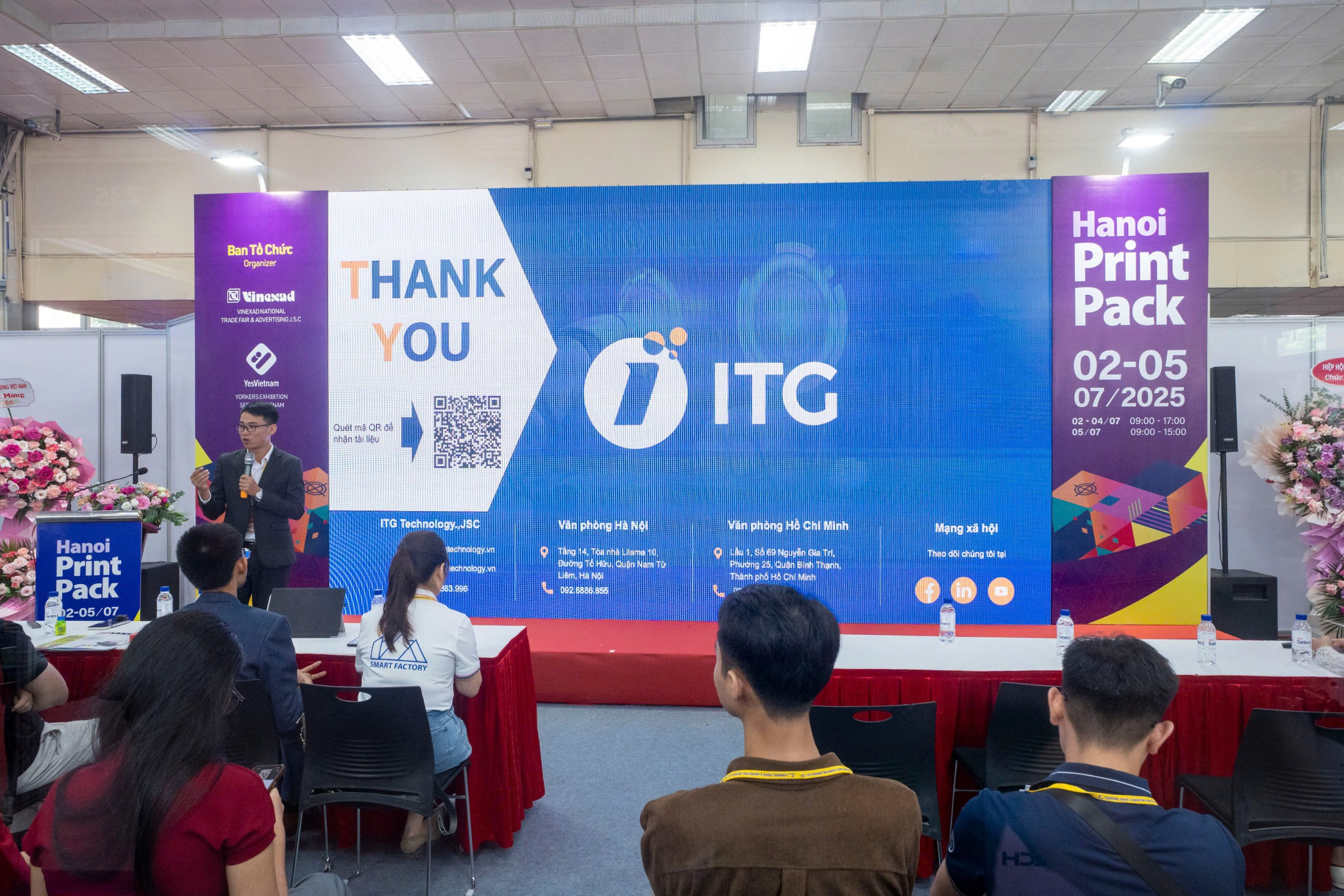 Phần trình bày của ông Nguyễn Văn Quyền kết thúc với nhiều tương tác trao đổi cùng khán giả