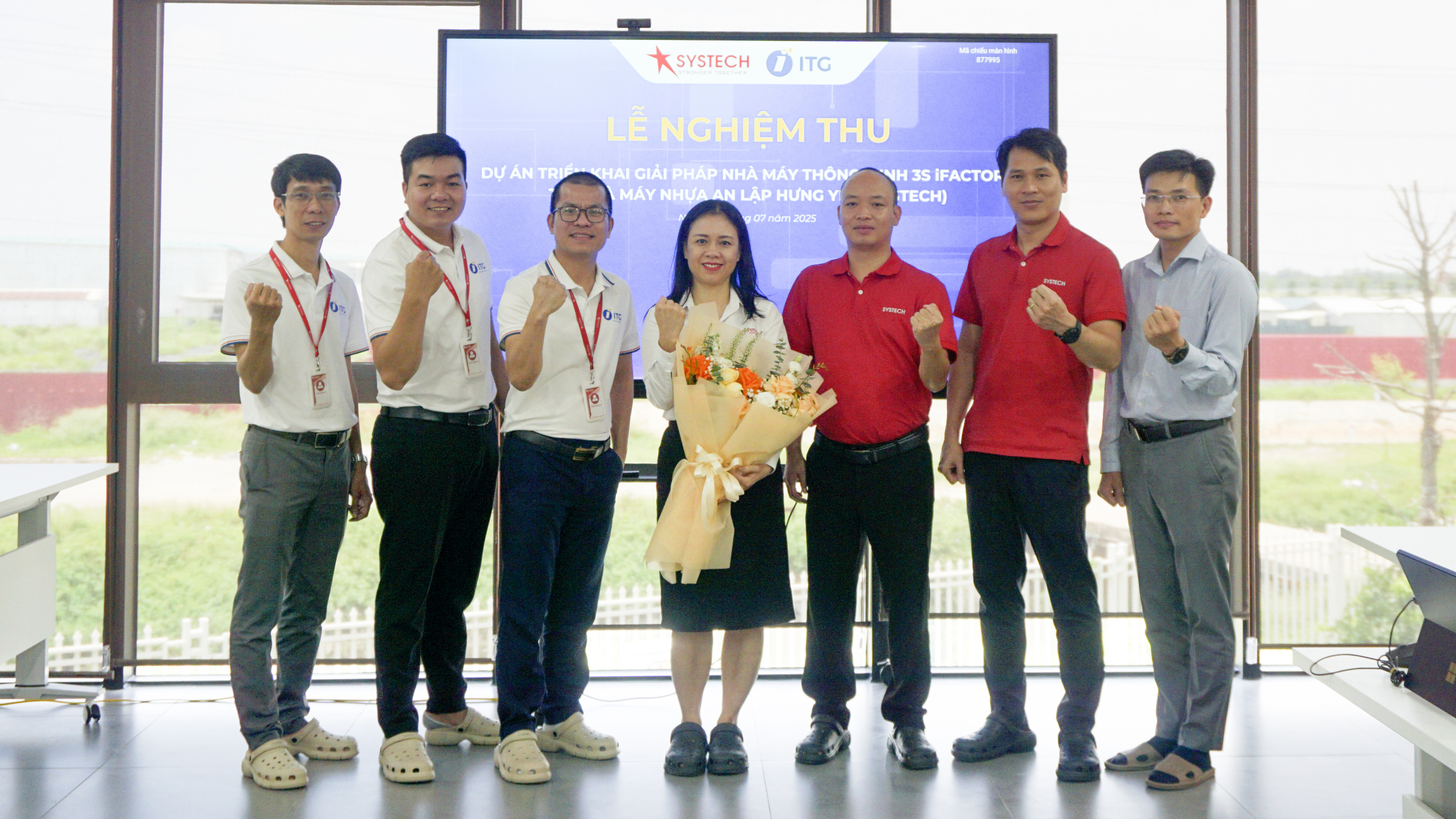 Systech nghiệm thu hệ thống 3S iFACTORY – Số hóa quy trình sản xuất bao bì điện tử trong môi trường phòng sạch, minh bạch truy xuất nguồn gốc