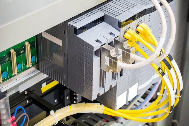 nhà máy sản xuất thông minh