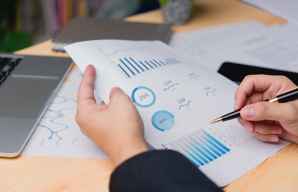 làm báo cáo công việc cho sếp