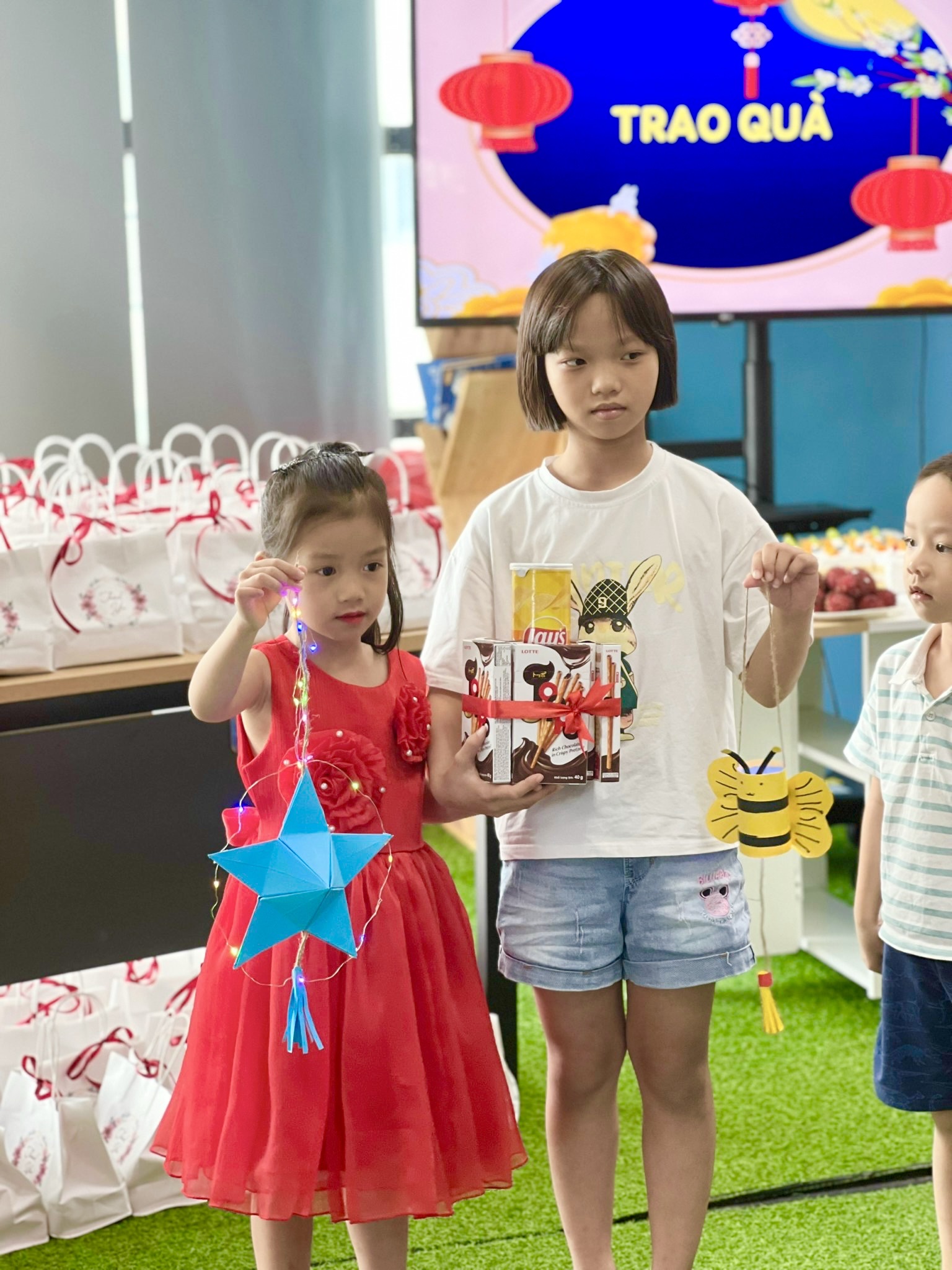 TRUNG THU ĐÁNG YÊU TẠI ITG 6 z4724343181809 e1fa05e2ec3b3748dfa0f175f3fe40c2