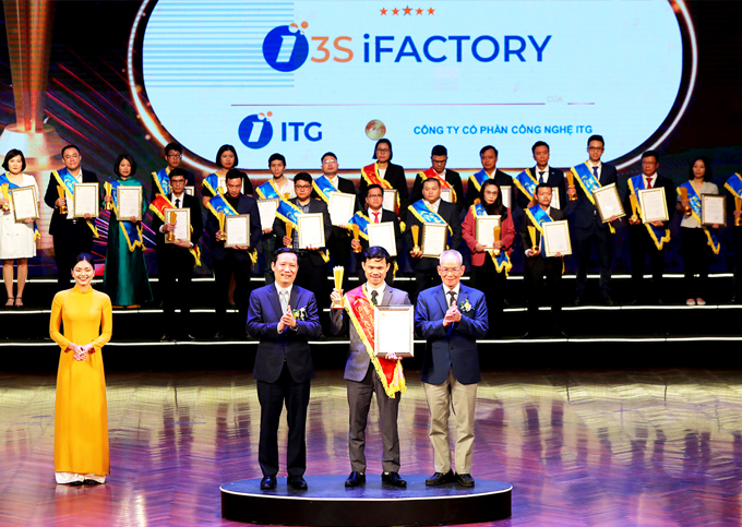 Giải Sao Khuê 5 Sao dành cho Giải pháp nhà máy thông minh 3S iFACTORY