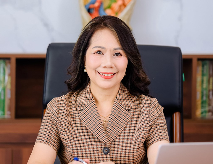 Bà Trần Thị Thu Phương