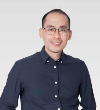 Ông Phùng Đức Hoàng