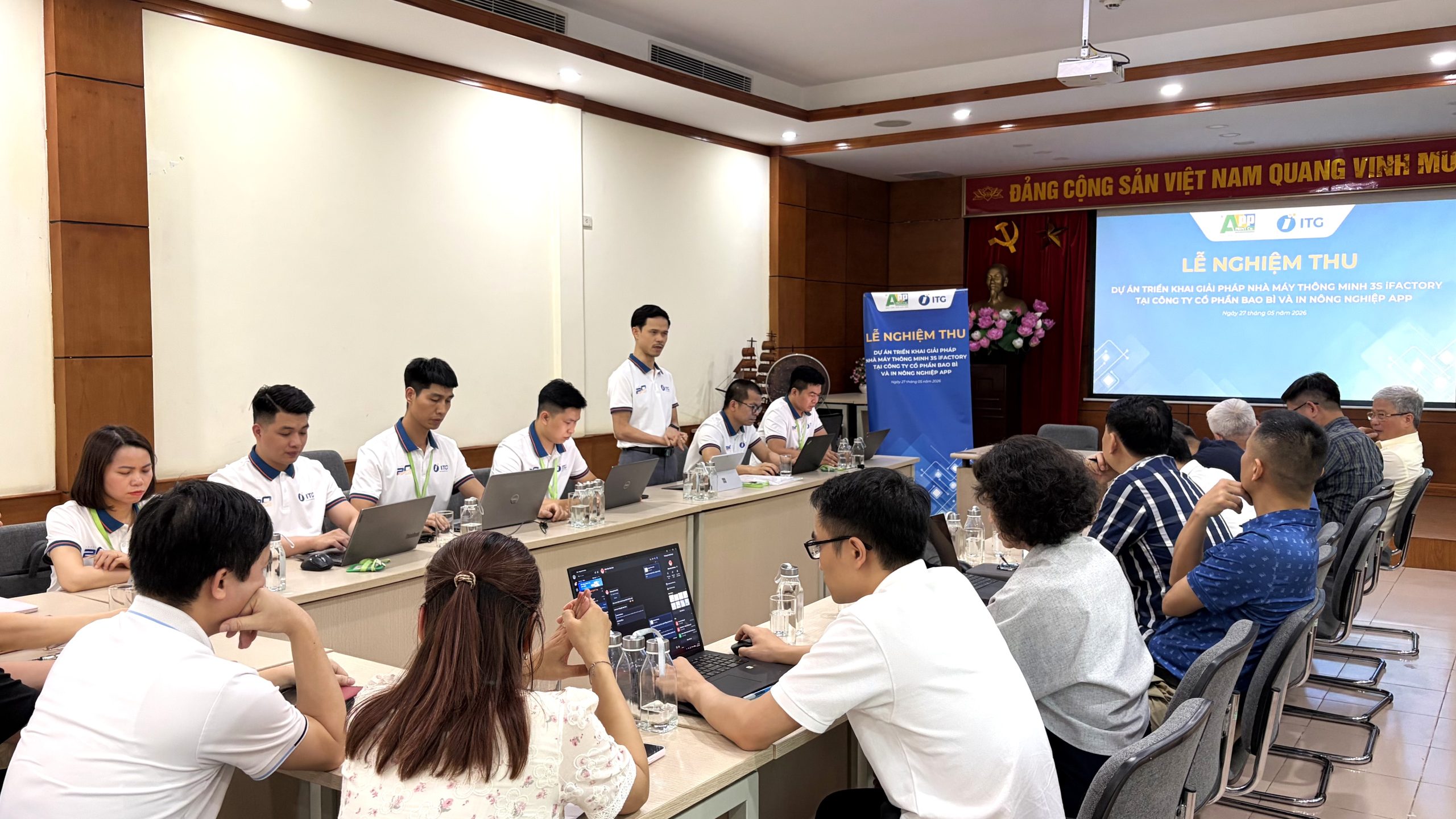 Nghiệm thu hệ thống nhà máy thông minh 3S iFACTORY tại APP – Top 5 DN Bao bì lớn nhất Việt Nam 3 Ông Nguyễn Xuân Hách – Giám đốc điều hành ITG Technology chia sẻ trong buổi lễ nghiệm thu dụ án
